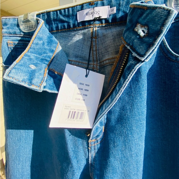New, Stylein Katie👖Sz-31 Denim Blue- Unisex Designer MSRP $199, ☁️SilkSoft Denim - Picture 14 of 16